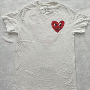 Keith Haring Iconic Heart Graphic Tee Men's S Streetwear Modern Retro